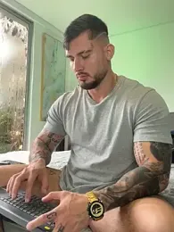 DimitriSullivan_ — Stripchat recorded stream image, 02.02.2026 13:20