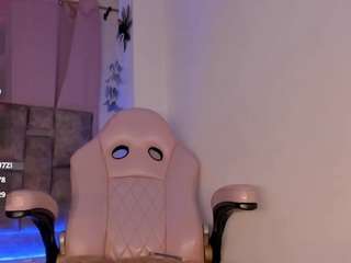 mia-royal — Camsoda recorded stream image, 02.02.2026 22:00