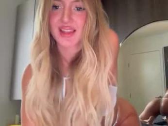 dreamyylilah — Chaturbate recorded stream image, 04.02.2026 02:40