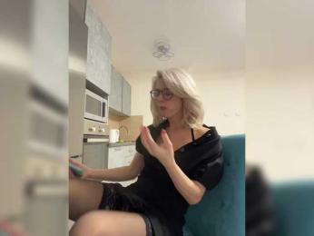 -Molly- — Bongacams recorded stream screenshot (04 Mar 2025)