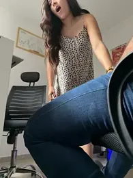 LittleDoll___ — Stripchat recorded stream screenshot (04 Mar 2025)