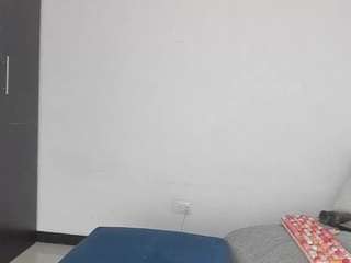 avaferrera — Camsoda recorded stream image, 07.02.2026 22:00