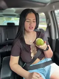 Carolina_Novoa — Stripchat recorded stream screenshot (08 Feb 2026)