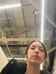 DollyTall — Stripchat recorded stream image, 09.02.2026 07:20