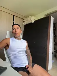 sendfer — Stripchat recorded stream image, 09.02.2026 19:00