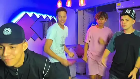 Houseofwarrios — Stripchat recorded stream screenshot (10 Feb 2026)