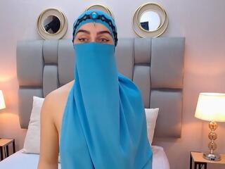 Aliah Manzur — Flirt4free recorded stream screenshot (10 Feb 2026)