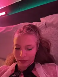 AnastasiaAniess — Stripchat recorded stream screenshot (10 Feb 2026)