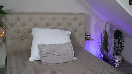 hotmilfbitch — Stripchat recorded stream screenshot (11 Feb 2026)