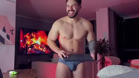 Valenthino_Salvatore — Stripchat recorded stream screenshot (11 Feb 2026)