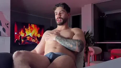 Valenthino_Salvatore — Stripchat recorded stream screenshot (11 Feb 2026)