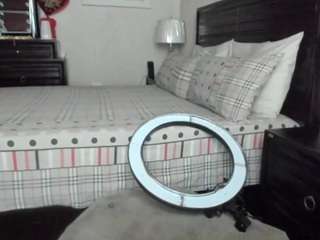 iluvsaffire-bleu — Camsoda recorded stream image, 11.02.2026 15:20