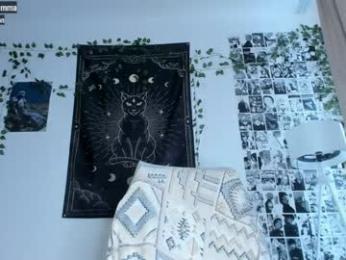 mollycemma — Chaturbate recorded stream screenshot (12 Feb 2026)