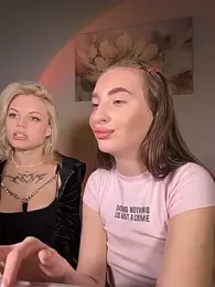 elloriah — Stripchat recorded stream screenshot (13 Feb 2026)