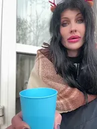 Kamila151 — Stripchat recorded stream image, 14.02.2026 09:00