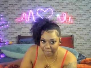 siennadivyne — Camsoda recorded stream screenshot (14 Feb 2026)