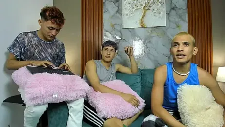 VERY_HOT_GUYS — Stripchat recorded stream screenshot (14 Feb 2026)