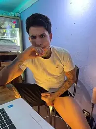 _Tomy08calderon — Stripchat recorded stream image, 15.02.2026 00:20