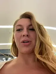 Sweet___Emily — Stripchat recorded stream image, 15.02.2026 15:10