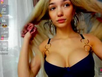 sassyt33n — Chaturbate recorded stream image, 18.02.2026 07:00