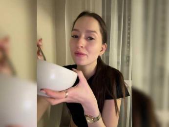whiteTEA — Bongacams recorded stream image, 18.02.2026 19:30