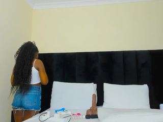 cutie-bootie — Camsoda recorded stream screenshot (19 Feb 2026)