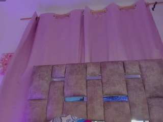 mia-royal — Camsoda recorded stream image, 19.02.2026 21:30