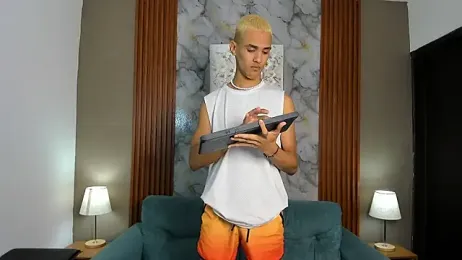 VERY_HOT_GUYS — Stripchat recorded stream screenshot (20 Feb 2026)