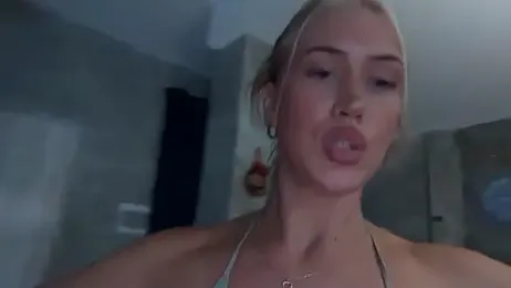 livsslife — Stripchat recorded stream screenshot (22 Feb 2026)