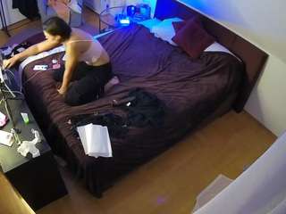 voyeurcam-julmodels-whitebed-2 — Camsoda recorded stream image, 20.02.2026 19:00