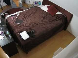 voyeurcam-julmodels-whitebed-2 — Camsoda recorded stream image, 20.02.2026 19:00