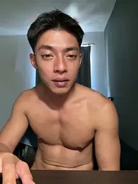 Yooo17 — Stripchat recorded stream image, 23.02.2026 03:10