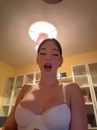 Carlita_cute — Stripchat recorded stream screenshot (24 Feb 2026)