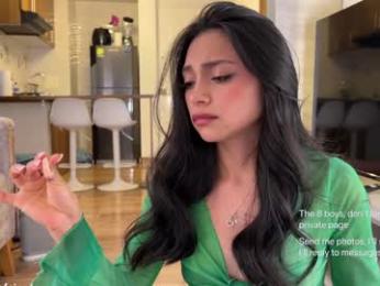 sweet_littleee — Chaturbate recorded stream screenshot (24 Feb 2026)