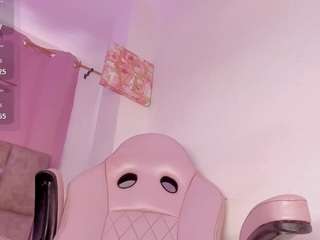 mia-royal — Camsoda recorded stream image, 26.02.2026 16:30