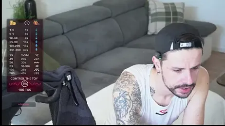 monsieurguitsxxx — Stripchat recorded stream image, 27.02.2026 12:40