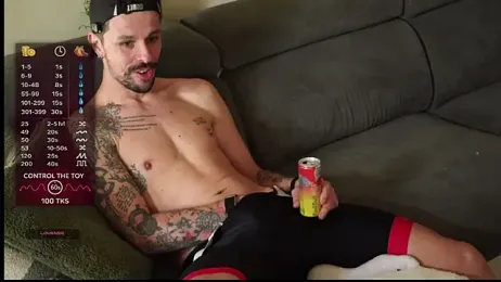 monsieurguitsxxx — Stripchat recorded stream image, 27.02.2026 12:40