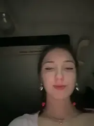 DollyTall — Stripchat recorded stream image, 28.02.2026 09:40