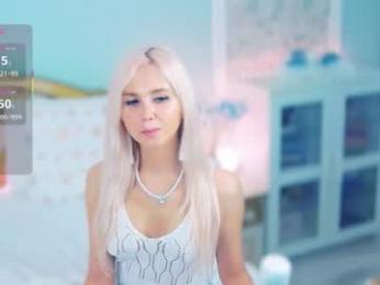 amoramias — Chaturbate recorded stream screenshot (28 Feb 2026)