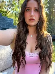 nerdynina — Stripchat recorded stream image, 01.03.2026 00:00