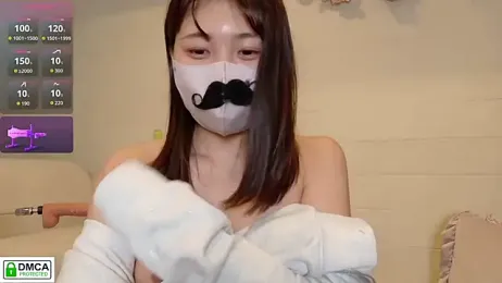 SUZU_ — Stripchat recorded stream image, 01.03.2026 12:00