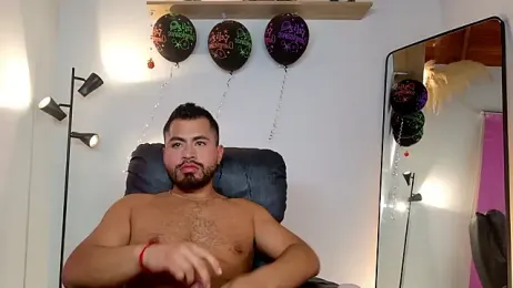 Juan_Castano — Stripchat recorded stream image, 01.03.2026 23:40