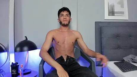 Tylerffoxx — Stripchat recorded stream image, 03.03.2026 21:00