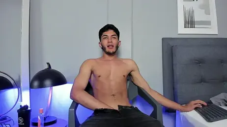 Tylerffoxx — Stripchat recorded stream image, 03.03.2026 21:00