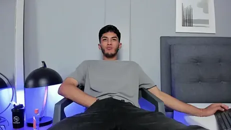Tylerffoxx — Stripchat recorded stream image, 03.03.2026 21:00