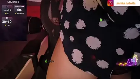 CharmingTania — Stripchat recorded stream screenshot (04 Mar 2026)