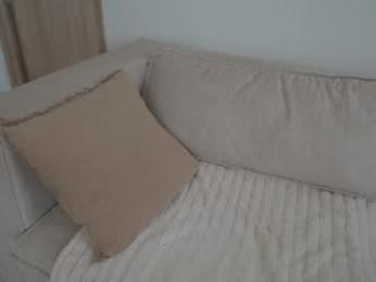 rebeccastonee — Chaturbate recorded stream image, 04.03.2026 18:30