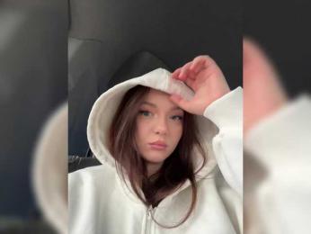 OlivkaVif — Bongacams recorded stream screenshot (05 Mar 2026)