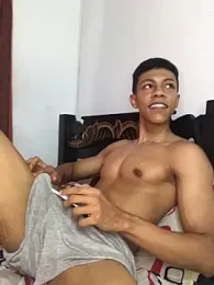 RickyEbony — Stripchat recorded stream image, 05.03.2026 18:10