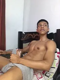 RickyEbony — Stripchat recorded stream image, 05.03.2026 18:10